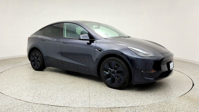 2025 Tesla Model Y Long Range AWD - 23036890 - 2