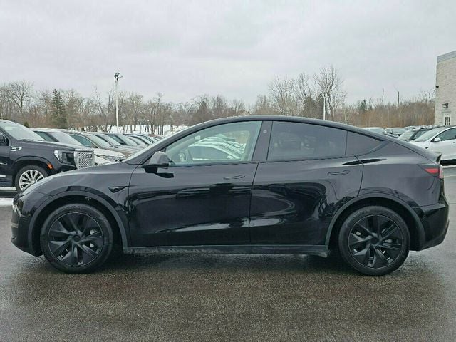 2025 Tesla Model Y Long Range AWD - 22981384 - 16