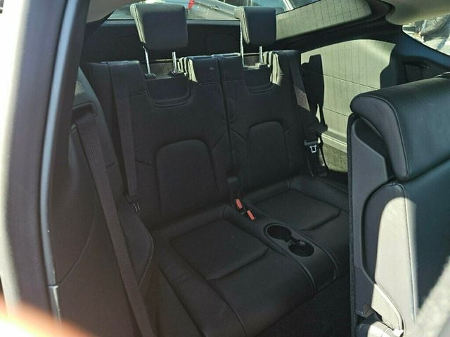 2025 Tesla Model Y Long Range AWD - 22981384 - 20