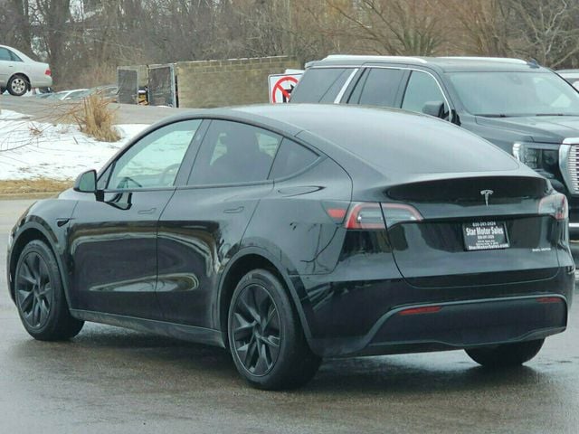 2025 Tesla Model Y Long Range AWD - 22981384 - 5