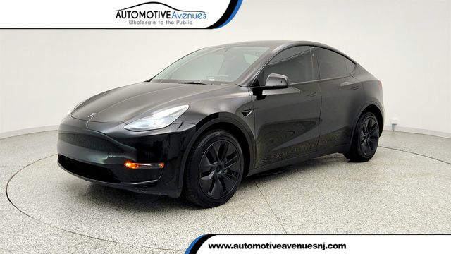 2025 Tesla Model Y Long Range AWD *Ltd Avail* - 23018222 - 0
