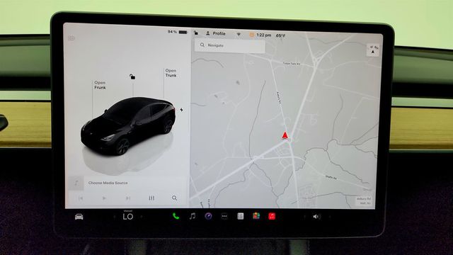 2025 Tesla Model Y Long Range AWD *Ltd Avail* - 23018222 - 21