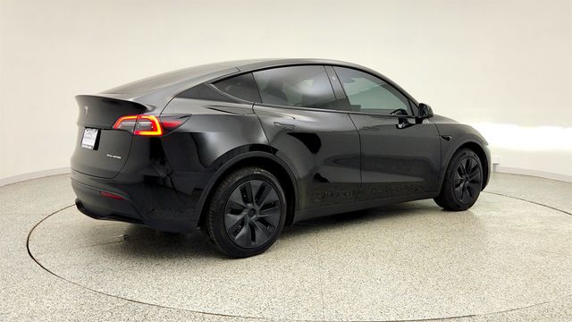 2025 Tesla Model Y Long Range AWD *Ltd Avail* - 23018222 - 4
