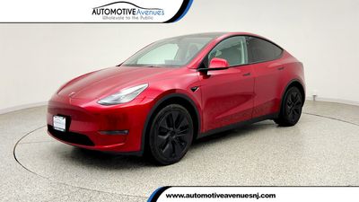 2025 Tesla Model Y - 7SAYGDEE4SF282693