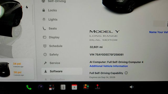 2025 Tesla Model Y Long Range AWD *Ltd Avail* - 23075716 - 13