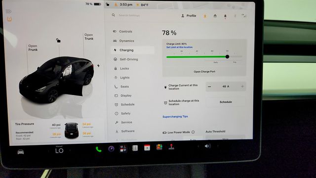 2025 Tesla Model Y Long Range AWD *Ltd Avail* - 23075716 - 17