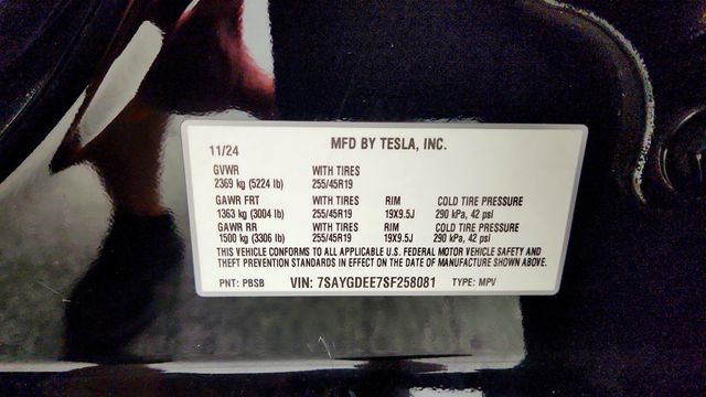 2025 Tesla Model Y Long Range AWD *Ltd Avail* - 23075716 - 21