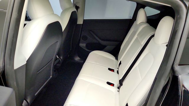 2025 Tesla Model Y Long Range AWD *Ltd Avail* - 23075716 - 23