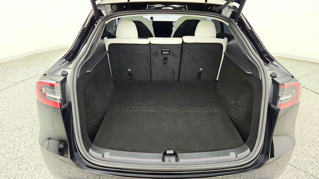 2025 Tesla Model Y Long Range AWD *Ltd Avail* - 23075716 - 24