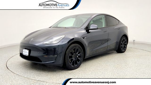 2025 Tesla Model Y Long Range AWD *Ltd Avail* with 7 Seat Interior & 20'' Wheels - 22982784 - 0