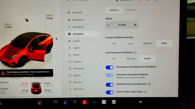 2025 Tesla Model Y Long Range AWD *Ltd Avail* with 7 Seat Interior & 20'' Wheels - 22982784 - 16