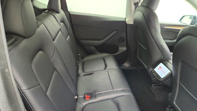 2025 Tesla Model Y Long Range AWD *Ltd Avail* with 7 Seat Interior & 20'' Wheels - 22982784 - 43