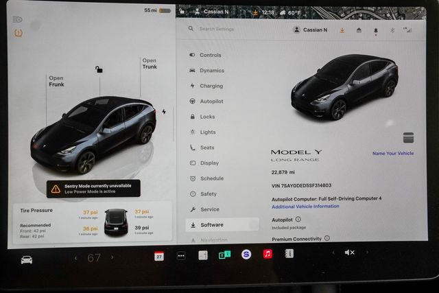 2025 Tesla Model Y Long Range RWD - 22986445 - 18