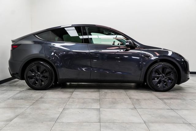 2025 Tesla Model Y Long Range RWD - 22986445 - 3