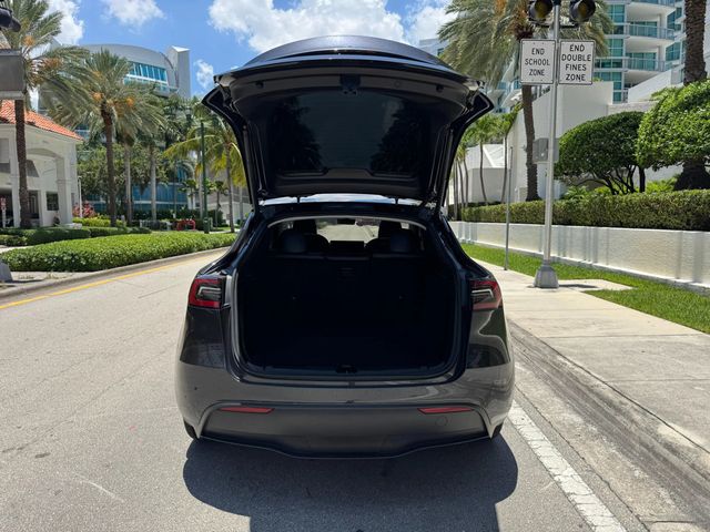2025 Tesla Model Y Long Range RWD - 23047890 - 13