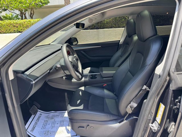 2025 Tesla Model Y Long Range RWD - 23047890 - 16