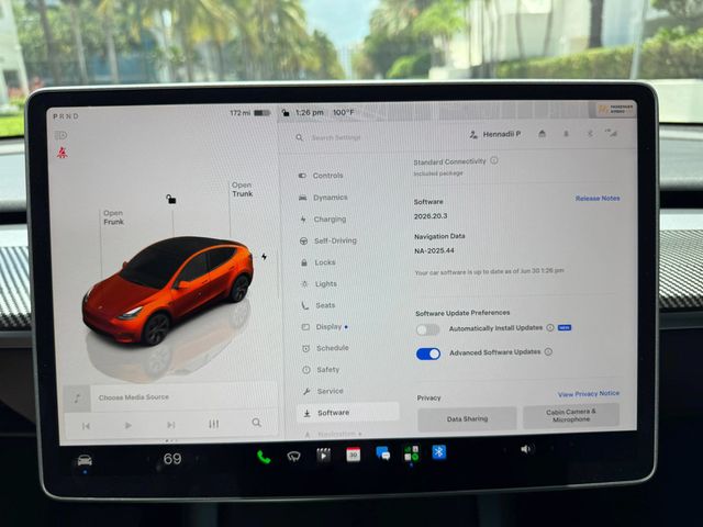 2025 Tesla Model Y Long Range RWD - 23047890 - 28