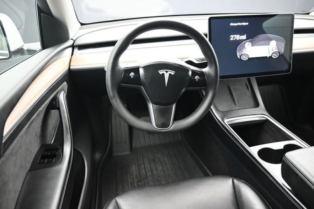2025 Tesla Model Y Long Range RWD - 23030842 - 11