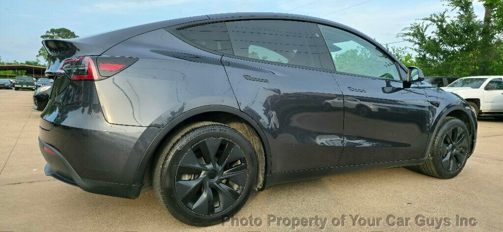 2025 Tesla Model Y Long Range RWD - 23019860 - 11