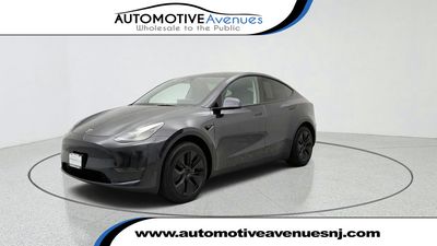 2025 Tesla Model Y
