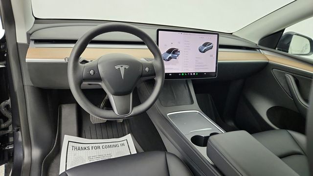 2025 Tesla Model Y Long Range RWD *Ltd Avail* - 23081112 - 11