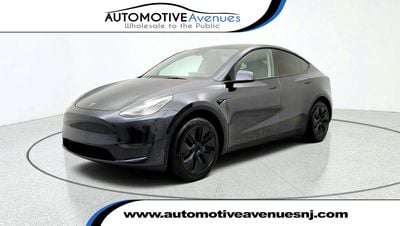 2025 Tesla Model Y