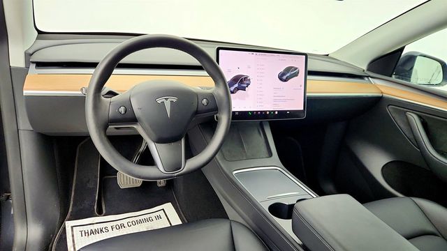 2025 Tesla Model Y Long Range RWD *Ltd Avail* w/ Panoramic Glass Roof - 22993466 - 11