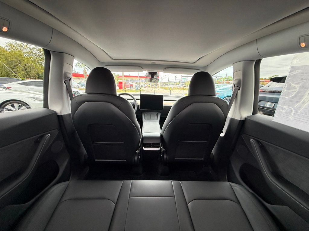 2025 Tesla Model Y Performance AWD - 22996503 - 24