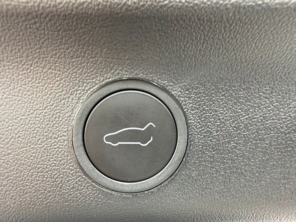 2025 Tesla Model Y Performance AWD - 22996503 - 25