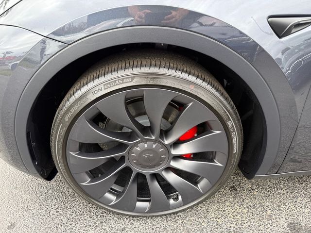 2025 Tesla Model Y Performance AWD - 22996503 - 36