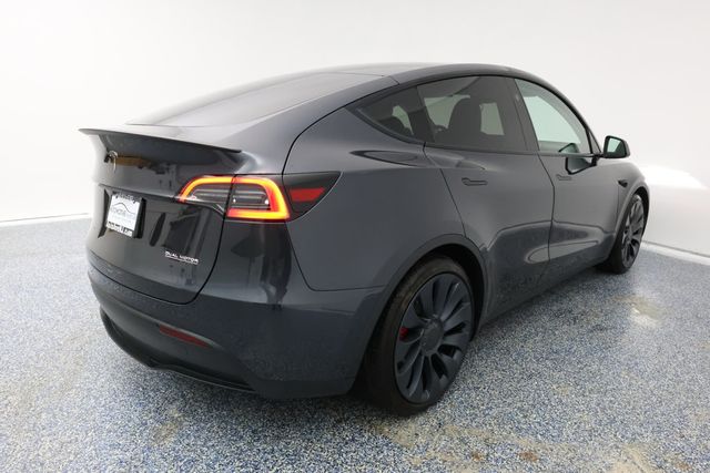 2025 Tesla Model Y Performance AWD *Ltd Avail* - 22938803 - 2