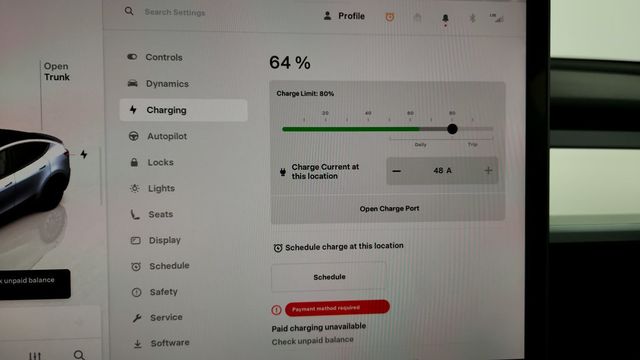 2025 Tesla Model Y Performance AWD *Ltd Avail* with White & Black Premium Interior - 22941489 - 17