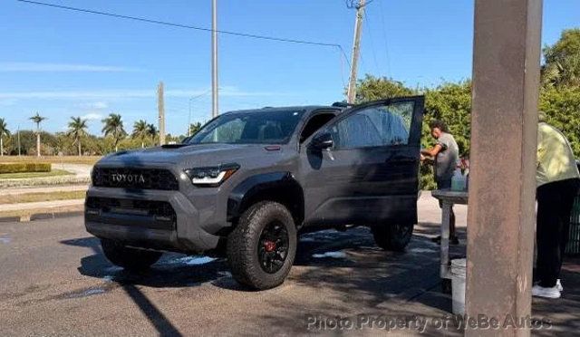 2025 Toyota 4Runner Hybrid TRD Pro 4WD - 22991225 - 3