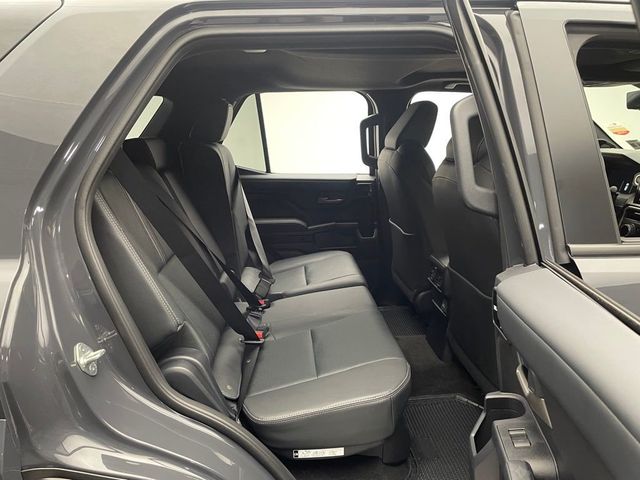 2025 Toyota 4Runner Limited 4WD - 22989662 - 34