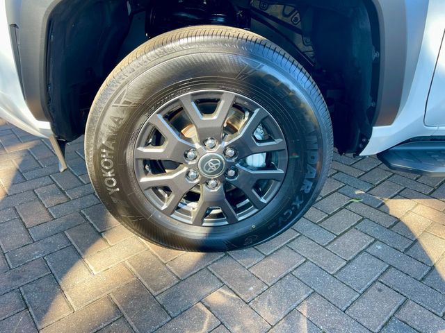 2025 TOYOTA 4RUNNER SR5 - 22992483 - 9