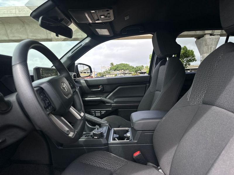 2025 Toyota 4Runner SR5 4WD - 22984247 - 13