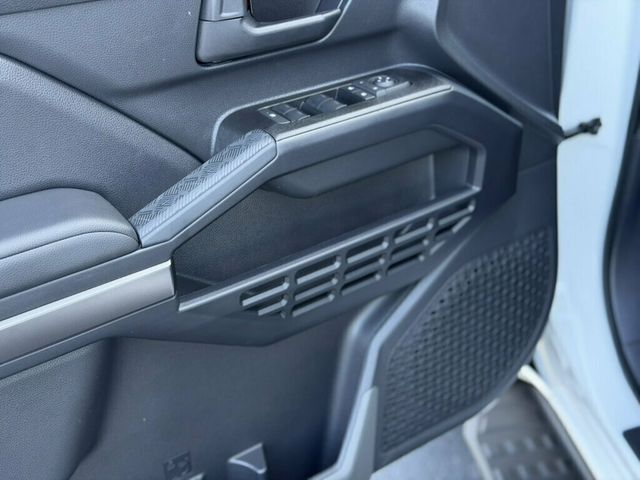 2025 Toyota 4Runner SR5 4WD - 23067424 - 14