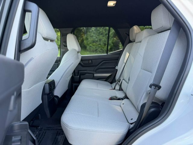 2025 Toyota 4Runner SR5 4WD - 23067424 - 19