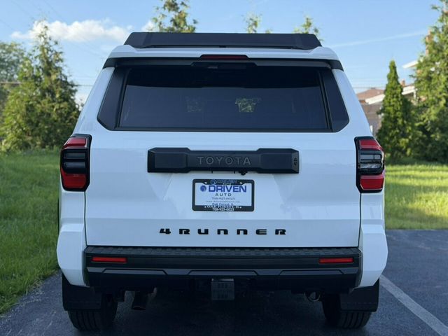 2025 Toyota 4Runner SR5 4WD - 23067424 - 5