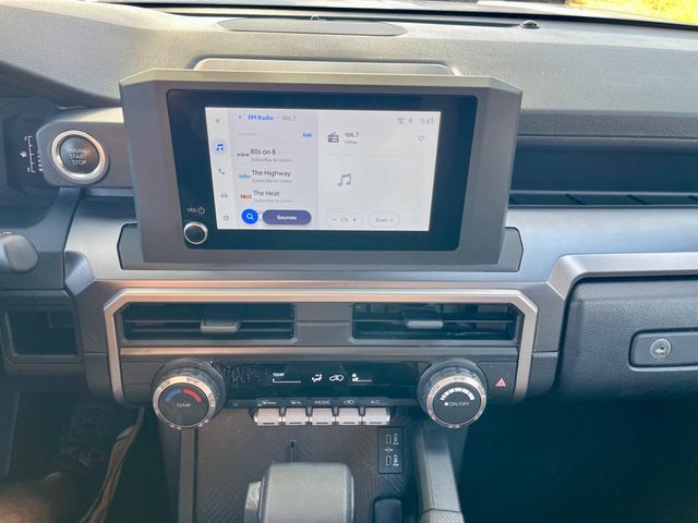 2025 Toyota 4Runner SR5 4WD - 22948216 - 14