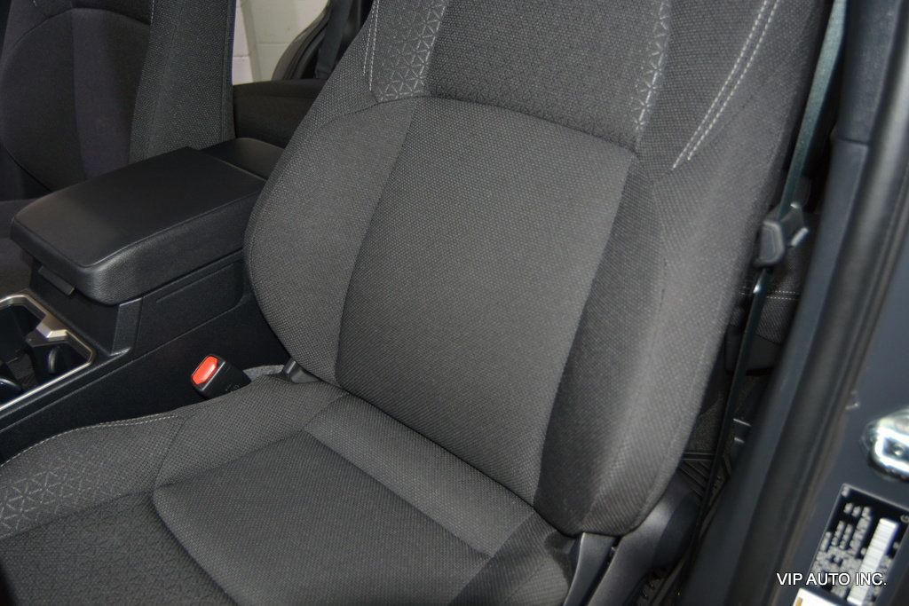 2025 Toyota 4Runner SR5 4WD - 23052693 - 18