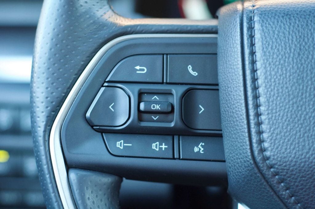 2025 Toyota 4Runner TRD-Off-Road-Premium/Heated&CooledSeats/WirelessAppleCarplay/NAV - 22977780 - 41