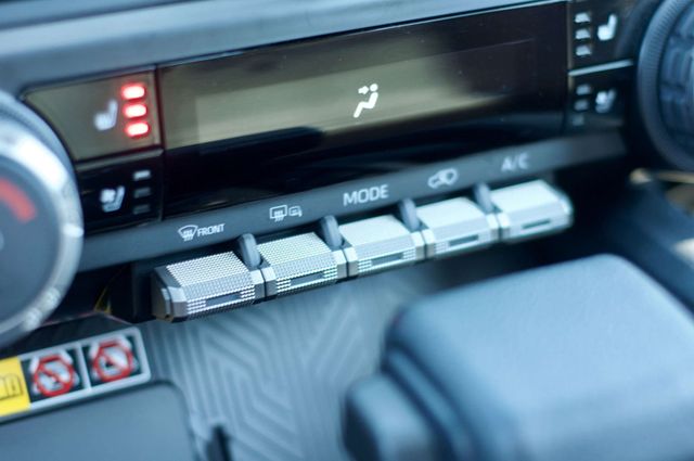 2025 Toyota 4Runner TRD-Off-Road-Premium/Heated&CooledSeats/WirelessAppleCarplay/NAV - 22977780 - 50