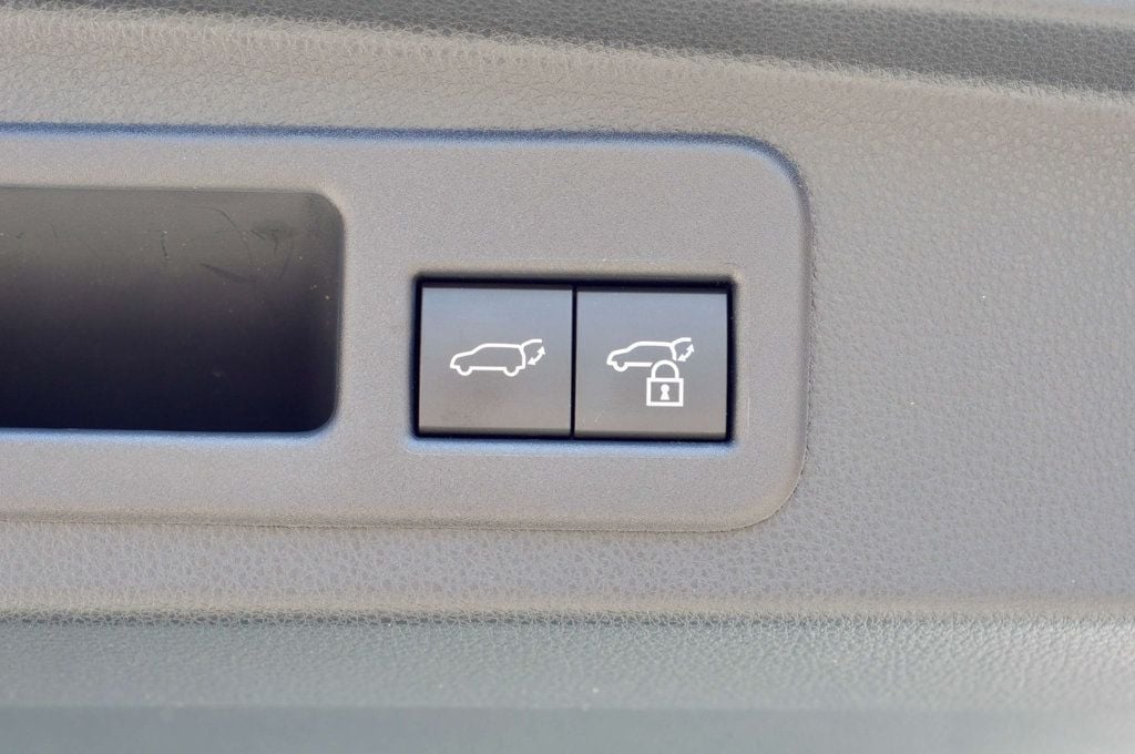 2025 Toyota 4Runner TRD-Off-Road-Premium/Heated&CooledSeats/WirelessAppleCarplay/NAV - 22977780 - 54