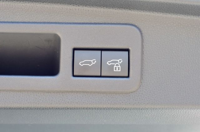 2025 Toyota 4Runner TRD-Off-Road-Premium/Heated&CooledSeats/WirelessAppleCarplay/NAV - 22977780 - 54