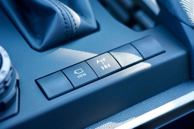 2025 Toyota 4Runner TRD-Off-Road-Premium/Heated&CooledSeats/WirelessAppleCarplay/NAV - 22977780 - 56