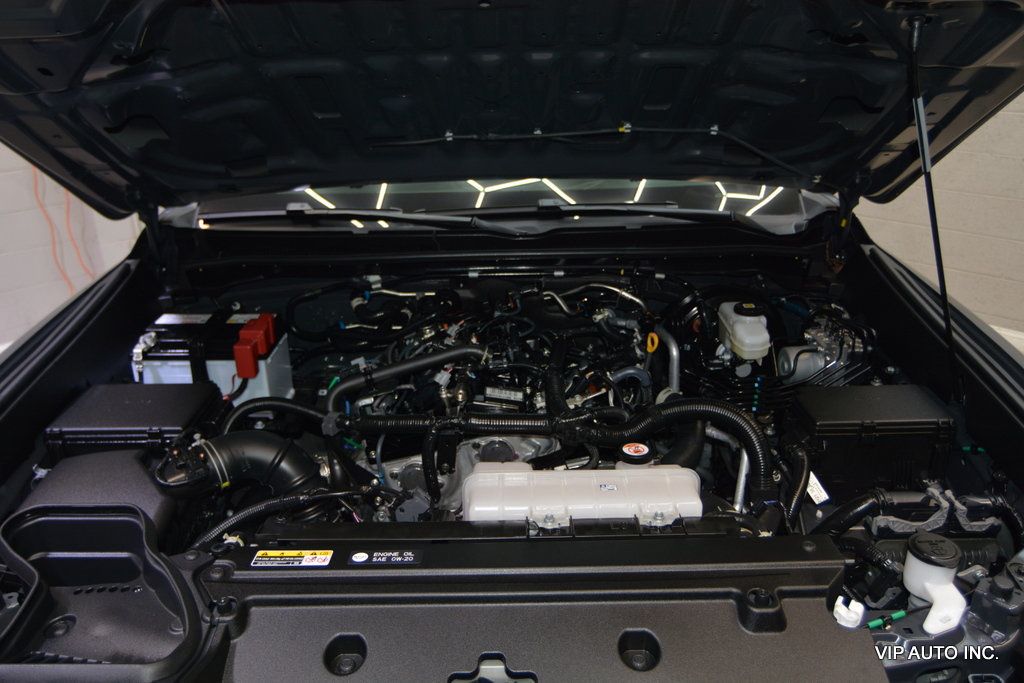 2025 Toyota 4Runner TRD Sport 4WD - 23052693 - 36