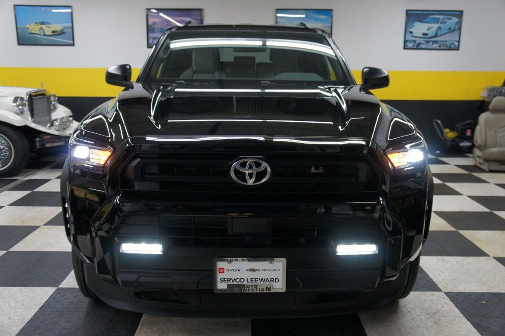 2025 Toyota 4Runner Ultra Low Mileage! - 22975067 - 10