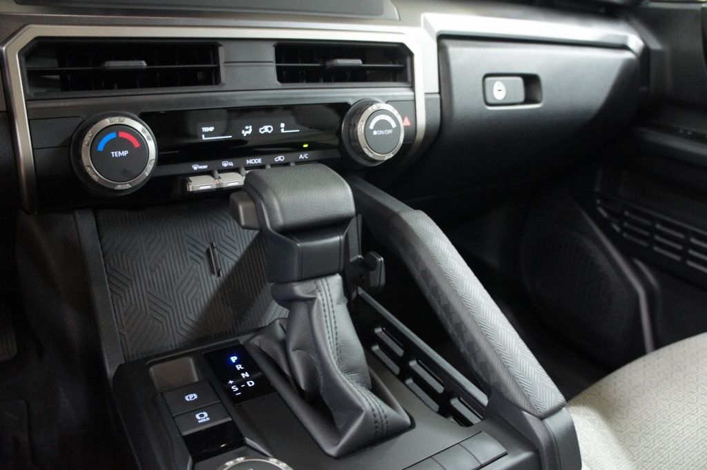 2025 Toyota 4Runner Ultra Low Mileage! - 22975067 - 29