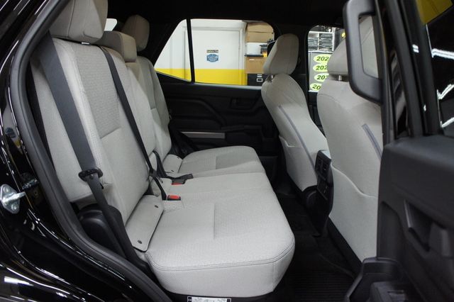 2025 Toyota 4Runner Ultra Low Mileage! - 22975067 - 6